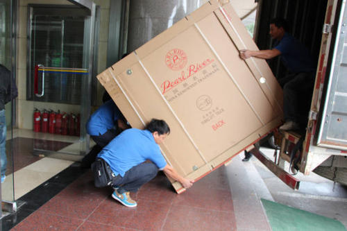 玄武钢琴贵重工艺品无忧运